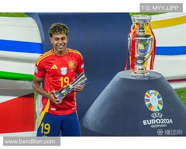 世界顶级足球球星大全全面解析他们的荣耀时刻与辉煌成就 世界顶级足球球星大全全面解析他们的荣耀时刻与辉煌成就