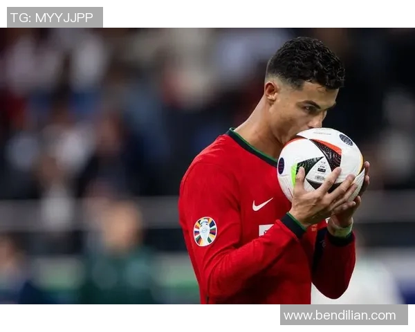 全球足坛十大顶尖球星排行榜 谁是足球历史上最强球员