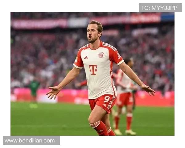 2025年足球球星排名前五名揭晓 谁是足坛最强人物的竞争者 2025年足球球星排名前五名揭晓 谁是足坛最强人物的竞争者